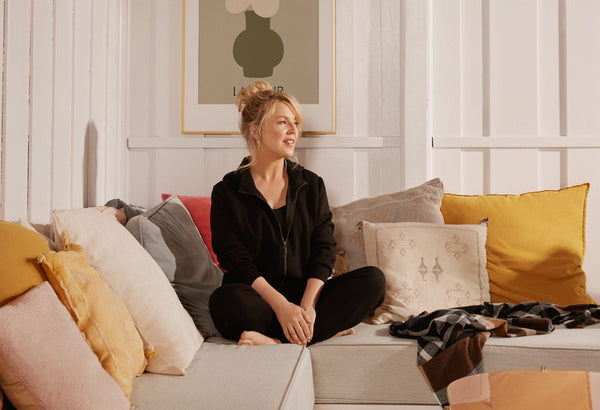 Julie Bélanger - Première rencontre