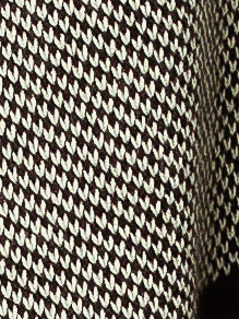 498765546961-99.jpg
