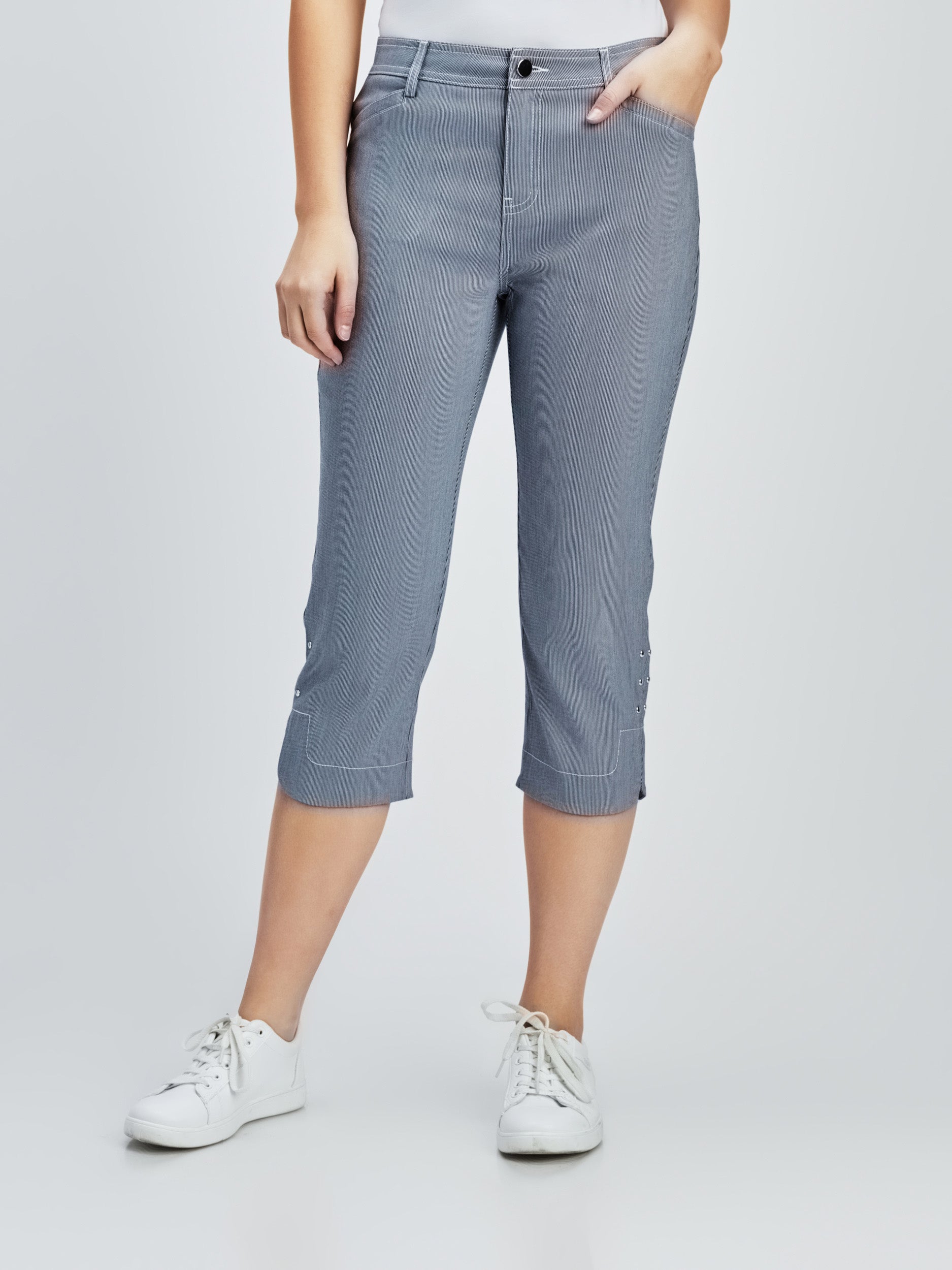 Narrow Capri