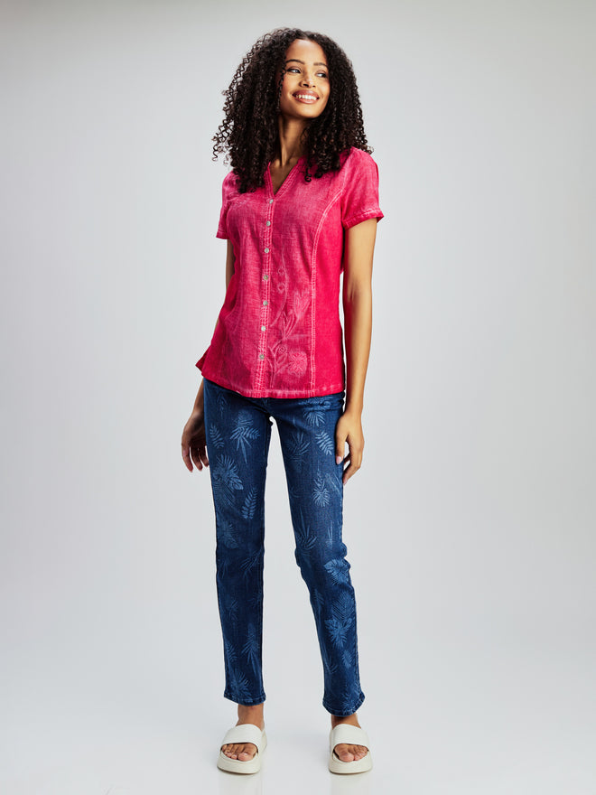 Short-sleeve semi-fitted blouse with buttons – Marie Claire