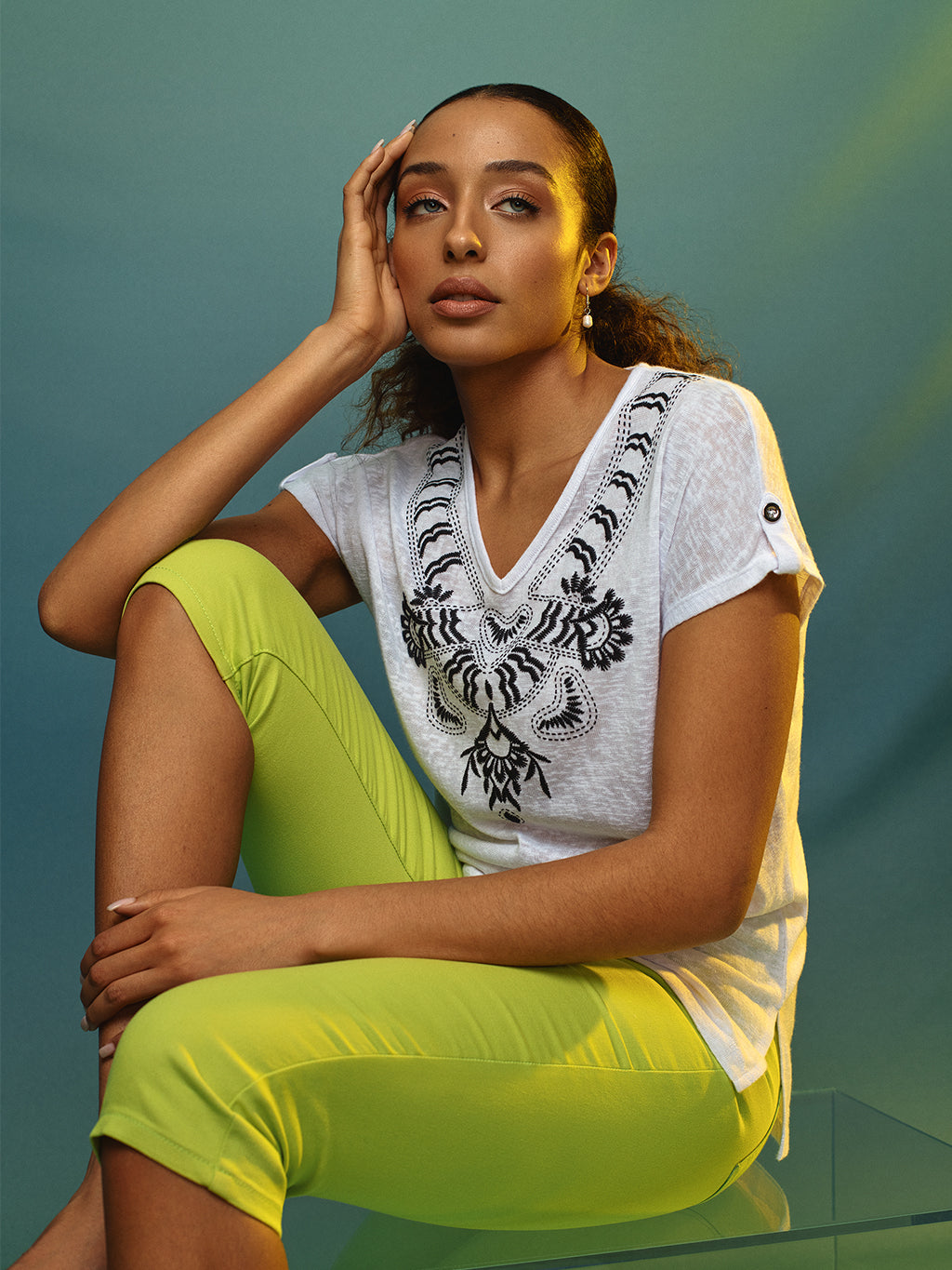 Short-sleeve loose tunic