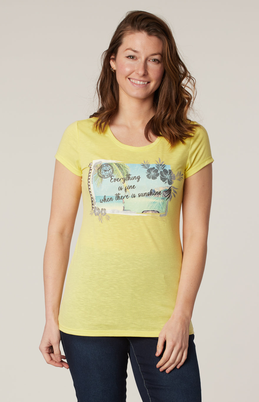 Short-sleeve fitted t-shirt
