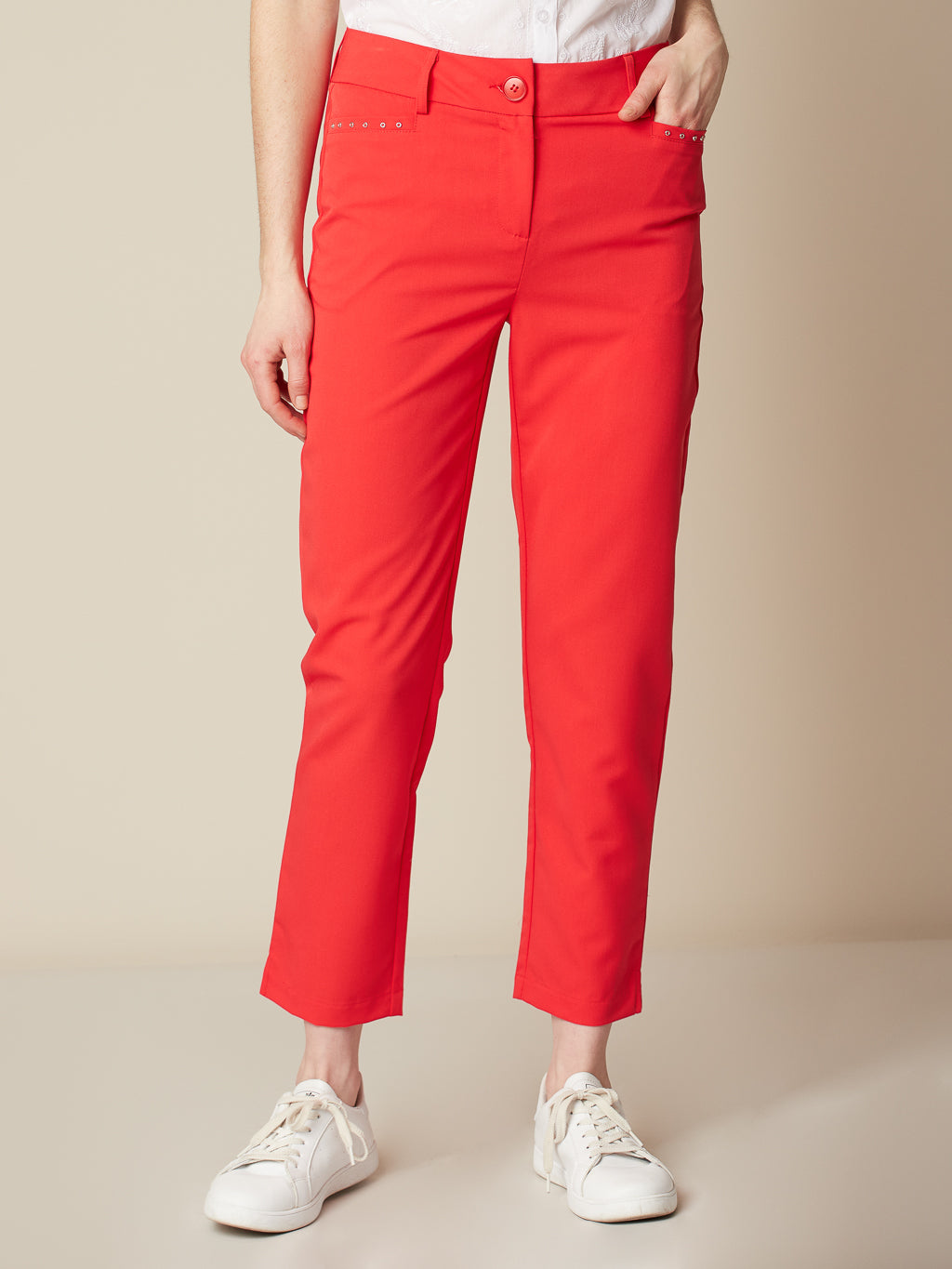 Straight dress capri