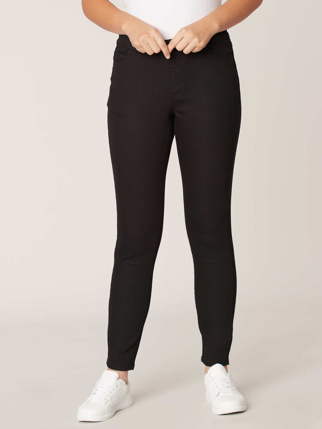 Jean skinny semi-ajusté à enfiler
