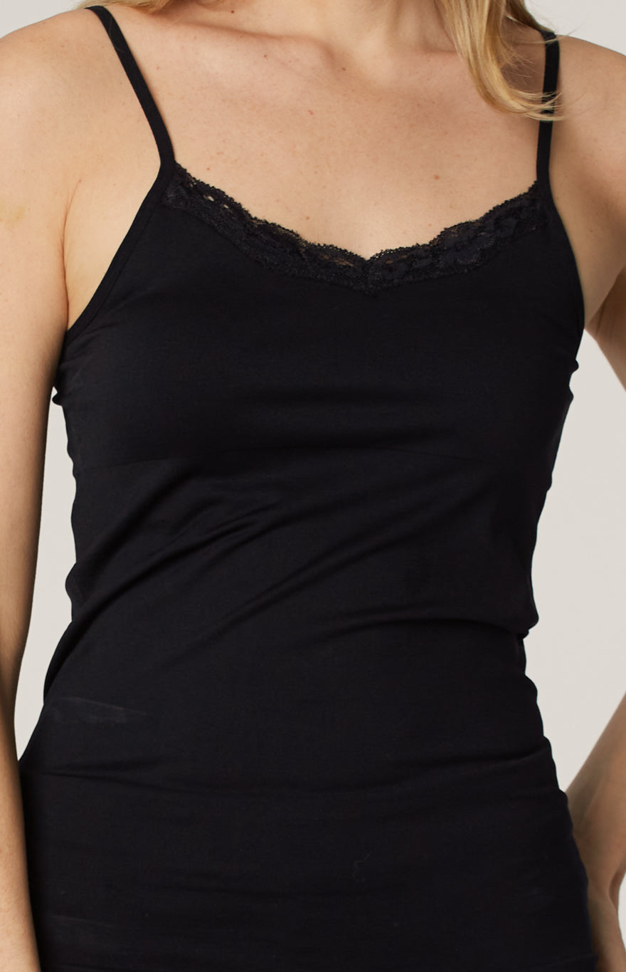Semi-fitted tank top
