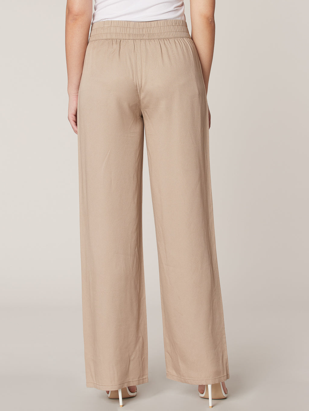 Flared pant with elastic waistband