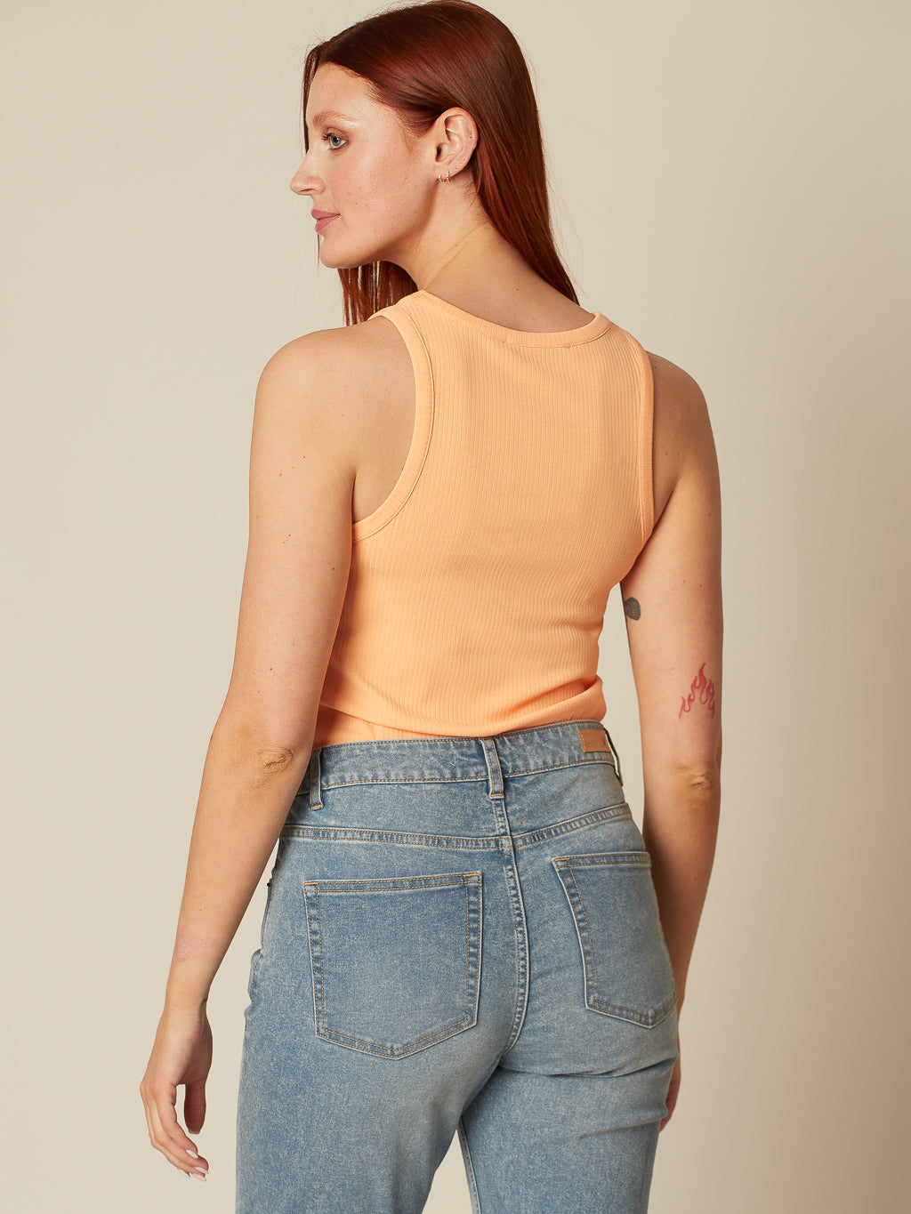 Semi-fitted tank top