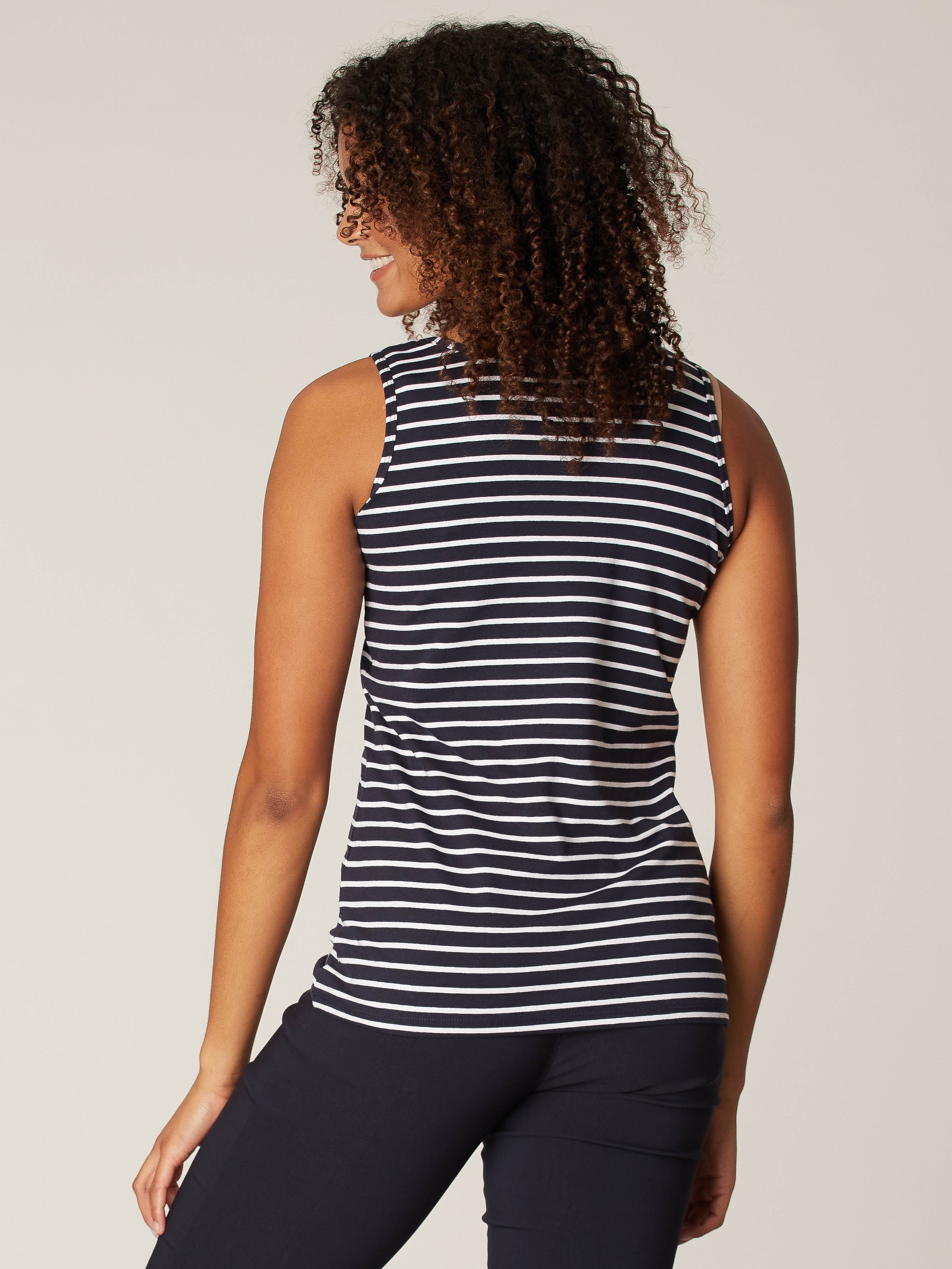 Semi-fitted tank top