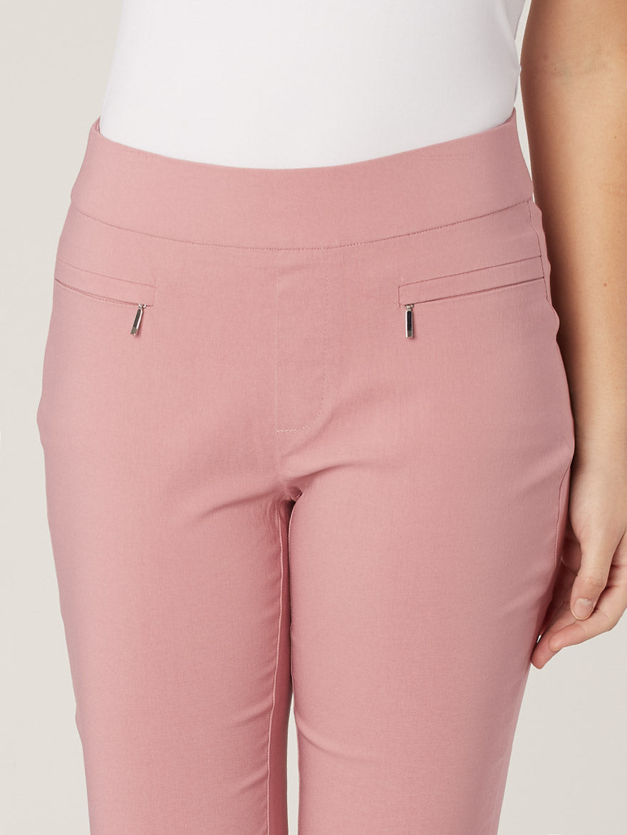 Narrow fitted pull-on capri