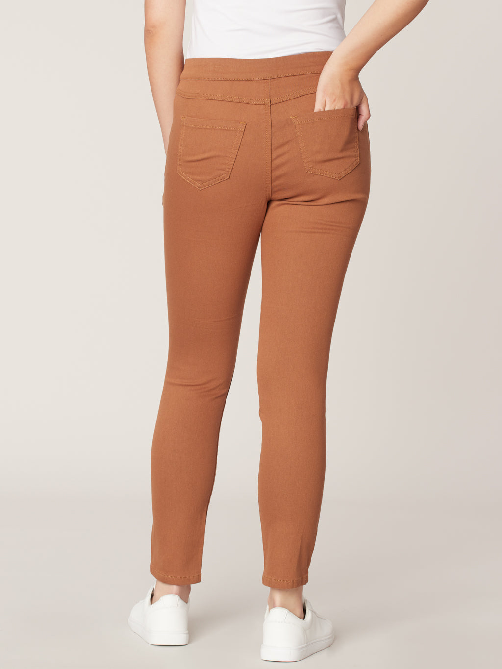 Jean skinny semi-ajusté à enfiler