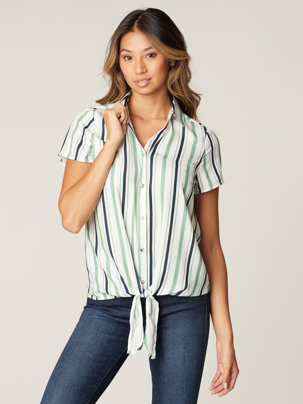 Short-sleeve blouse with front tie