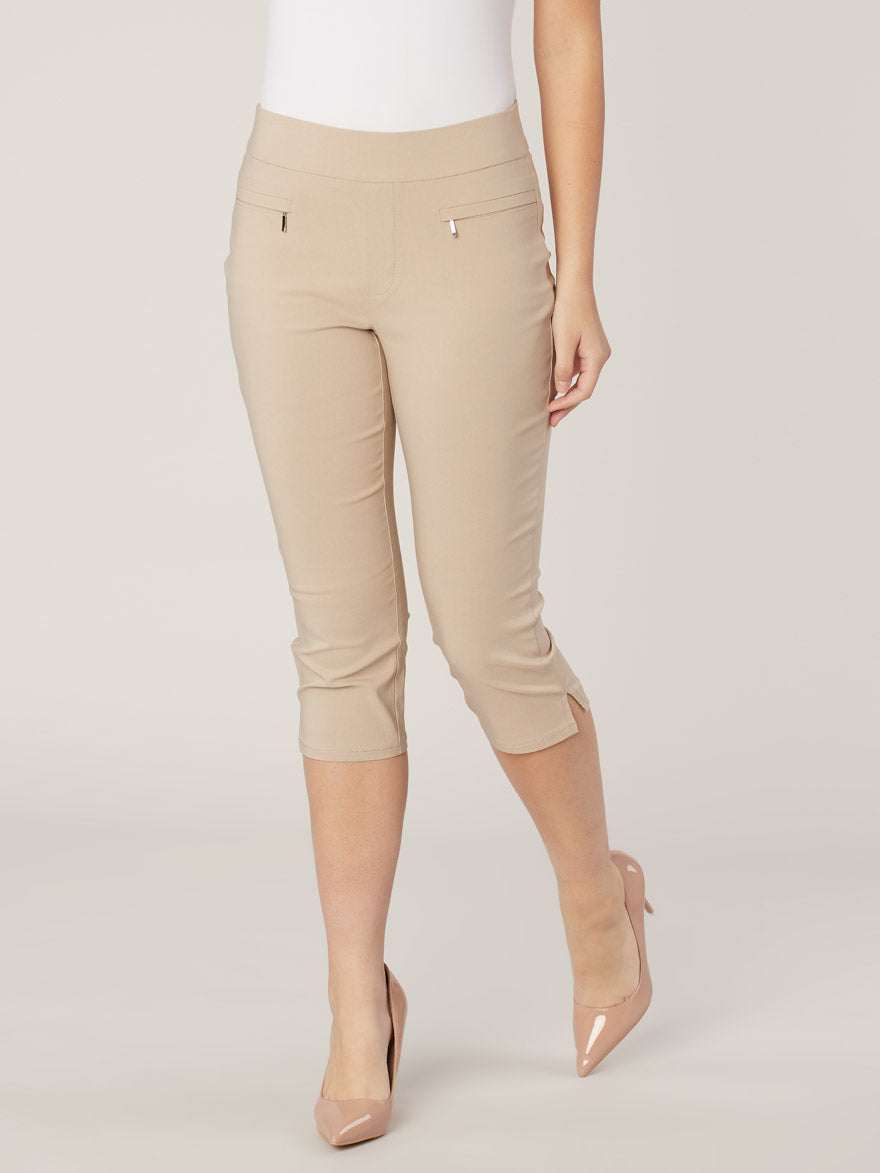Narrow fitted pull-on capri