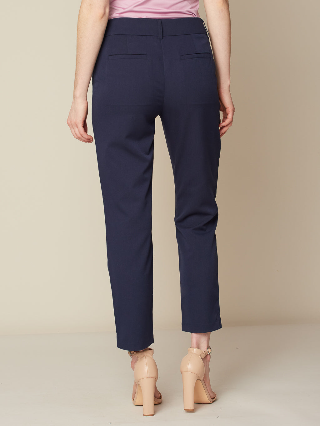 Straight dress capri