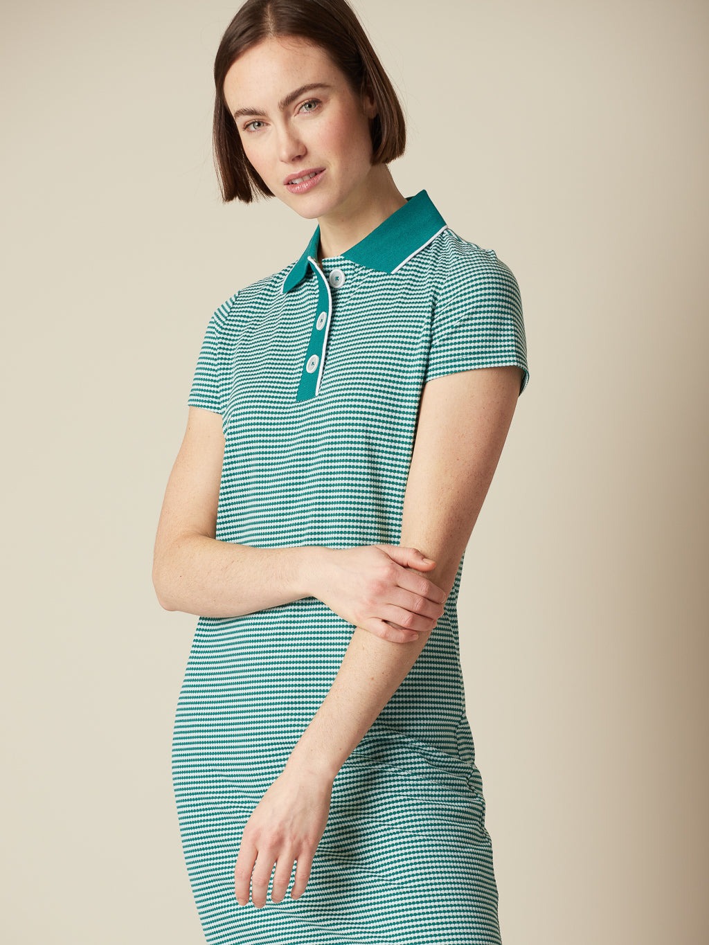 Polo dress with contrasting collar