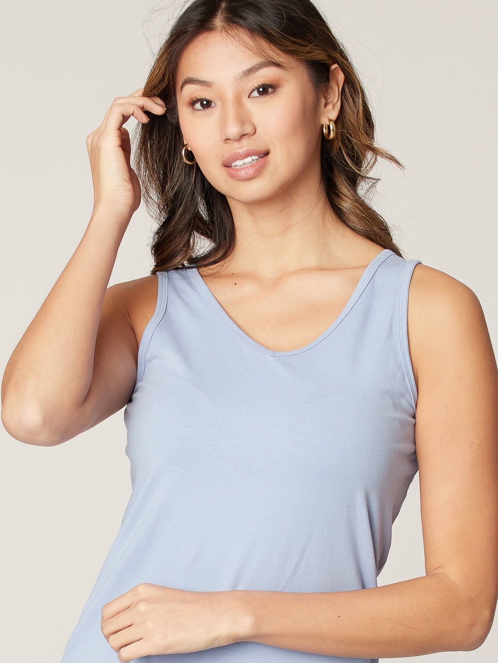 Fitted reversible tank top