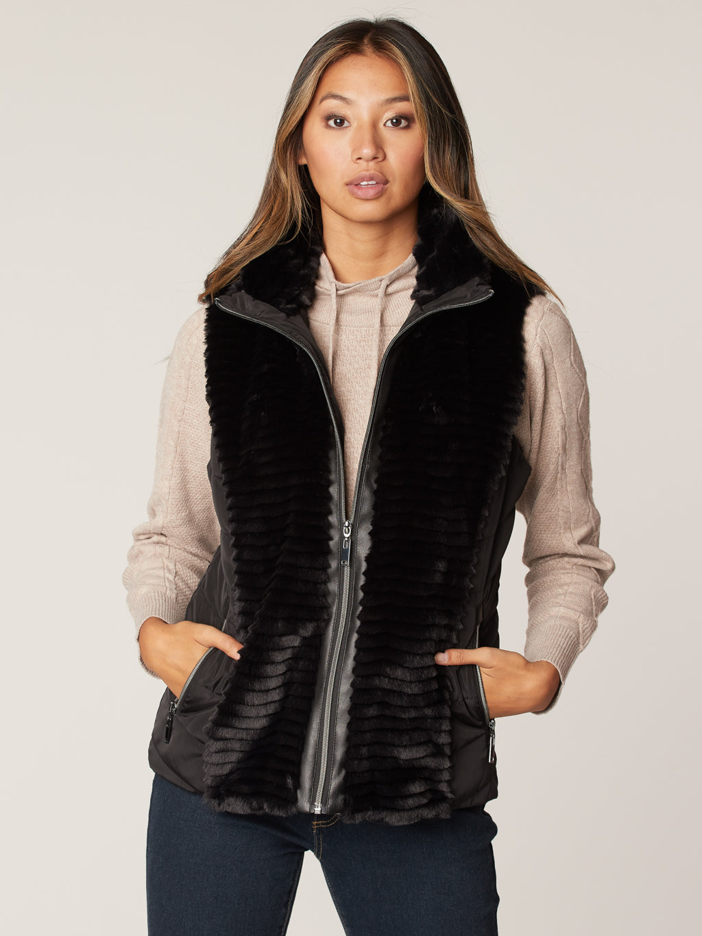 Semi-fitted coat